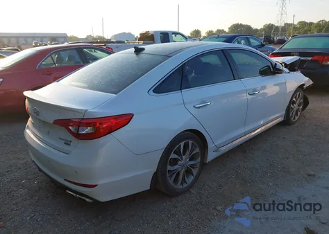 2015 Hyundai Sonata Limited 2.0T z USA, uszkodzony, nr VIN 5NPE34AB9FH142993